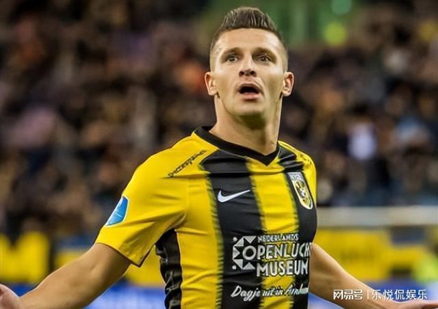 更是一种足 更是一种足