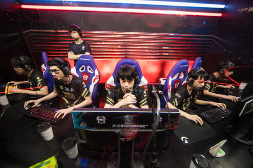 外援的发挥 外援的发挥