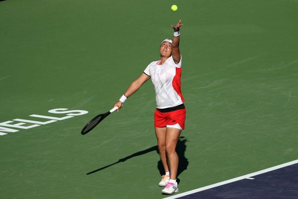 员完全配得 员完全配得